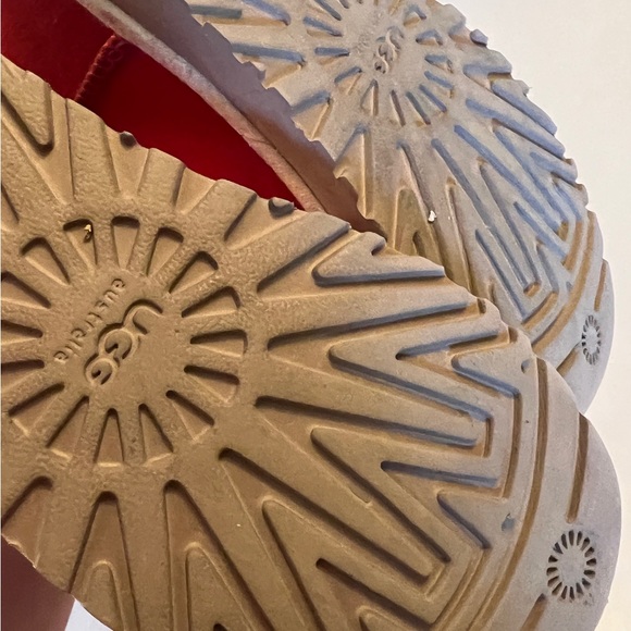 7 Ugg Selene Boot Red Suede Nautical Rope Back Accent warm rare excellent condit - Picture 3 of 15